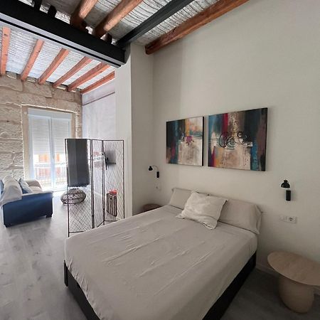 Apartamento Beautiful Loft In Old Town Alicante Exterior foto